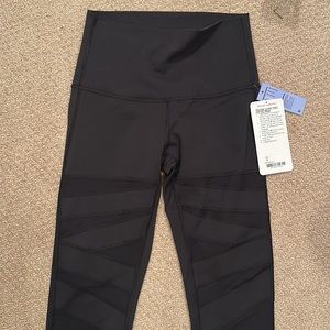 Wunder Under Pant Mesh, size 6, new w tags